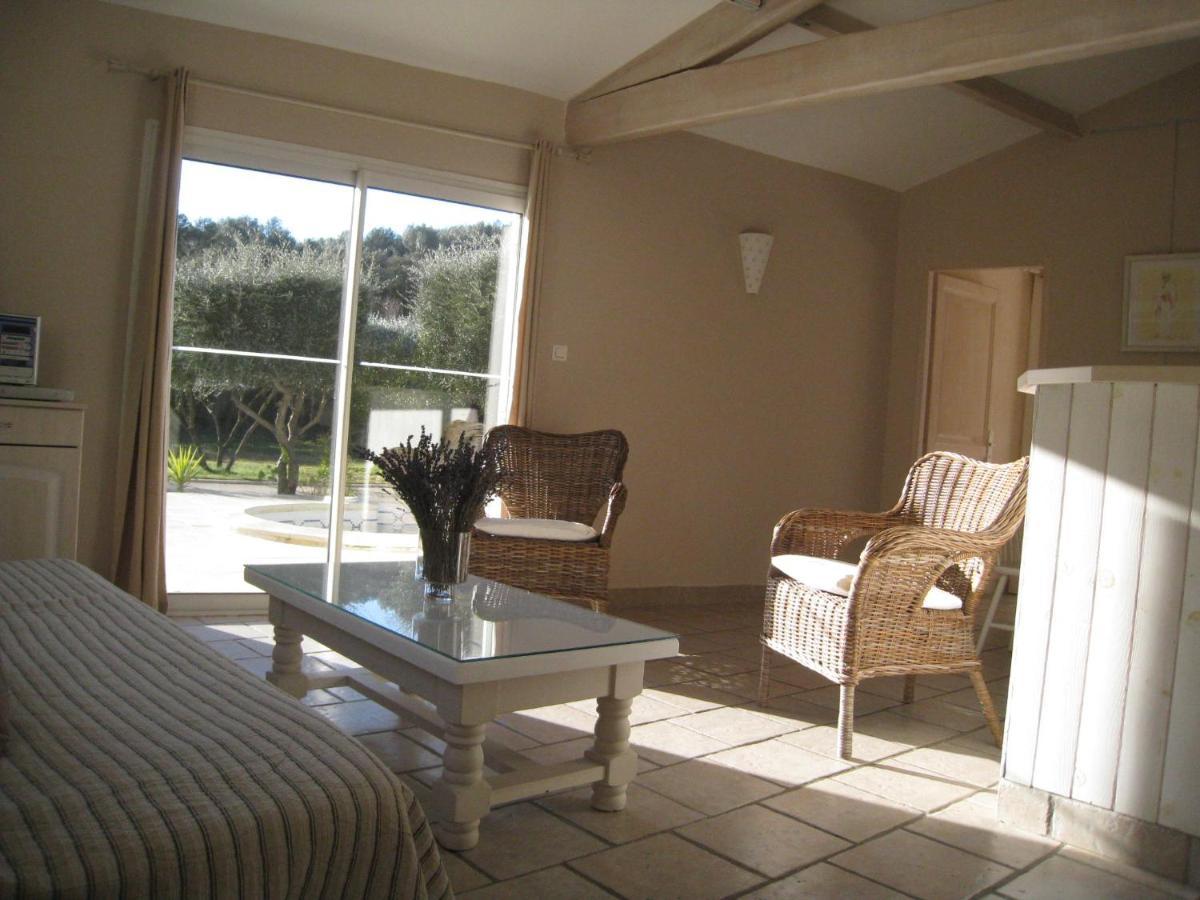 Le Clos Olives Comps  Exteriör bild